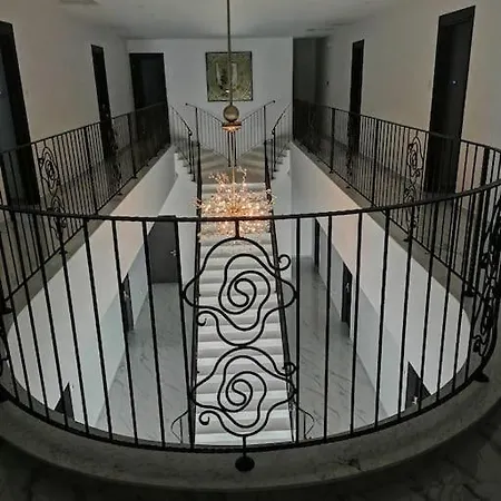 Villa Maxor Palace *